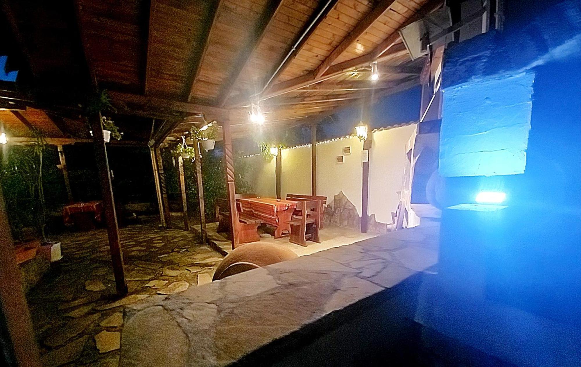 Hotel Kibor Gulubovo  ภายนอก รูปภาพ