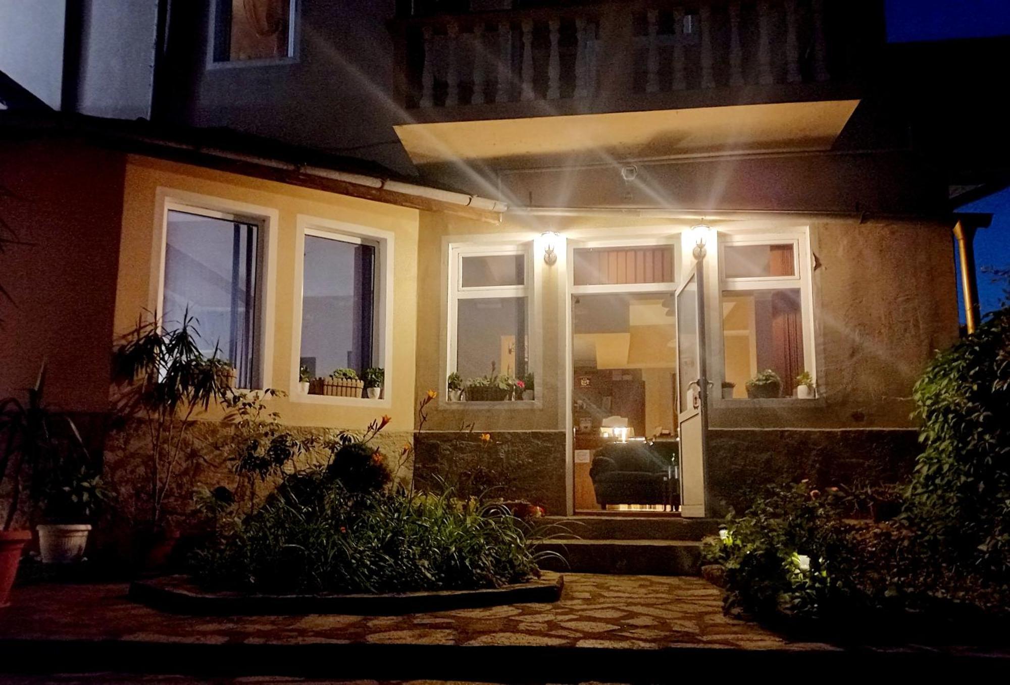 Hotel Kibor Gulubovo  ภายนอก รูปภาพ