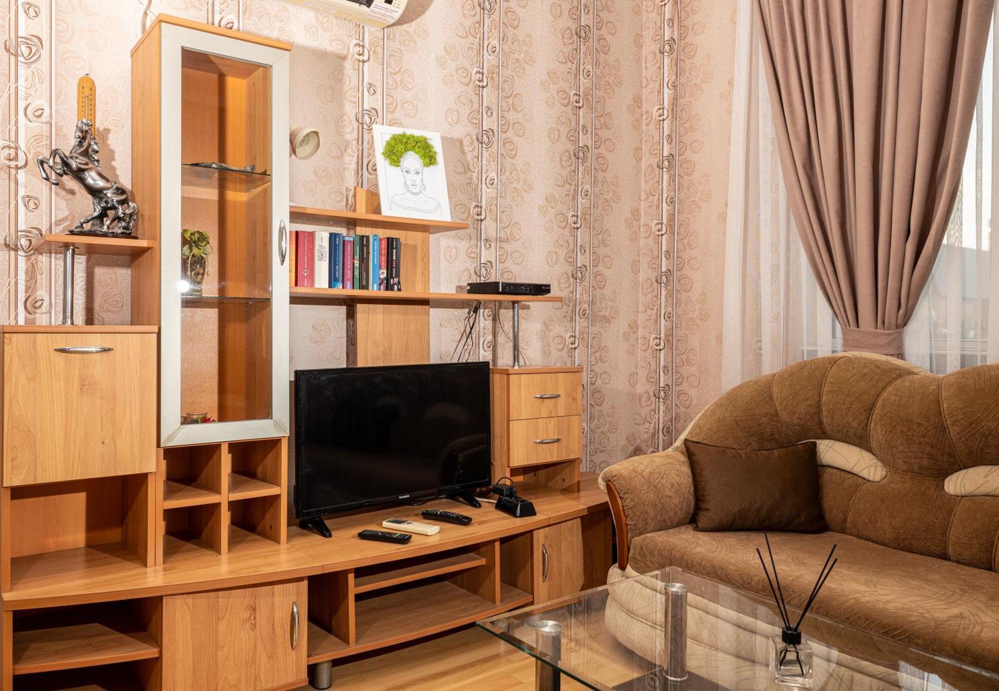 Hotel Kibor Gulubovo  ภายนอก รูปภาพ