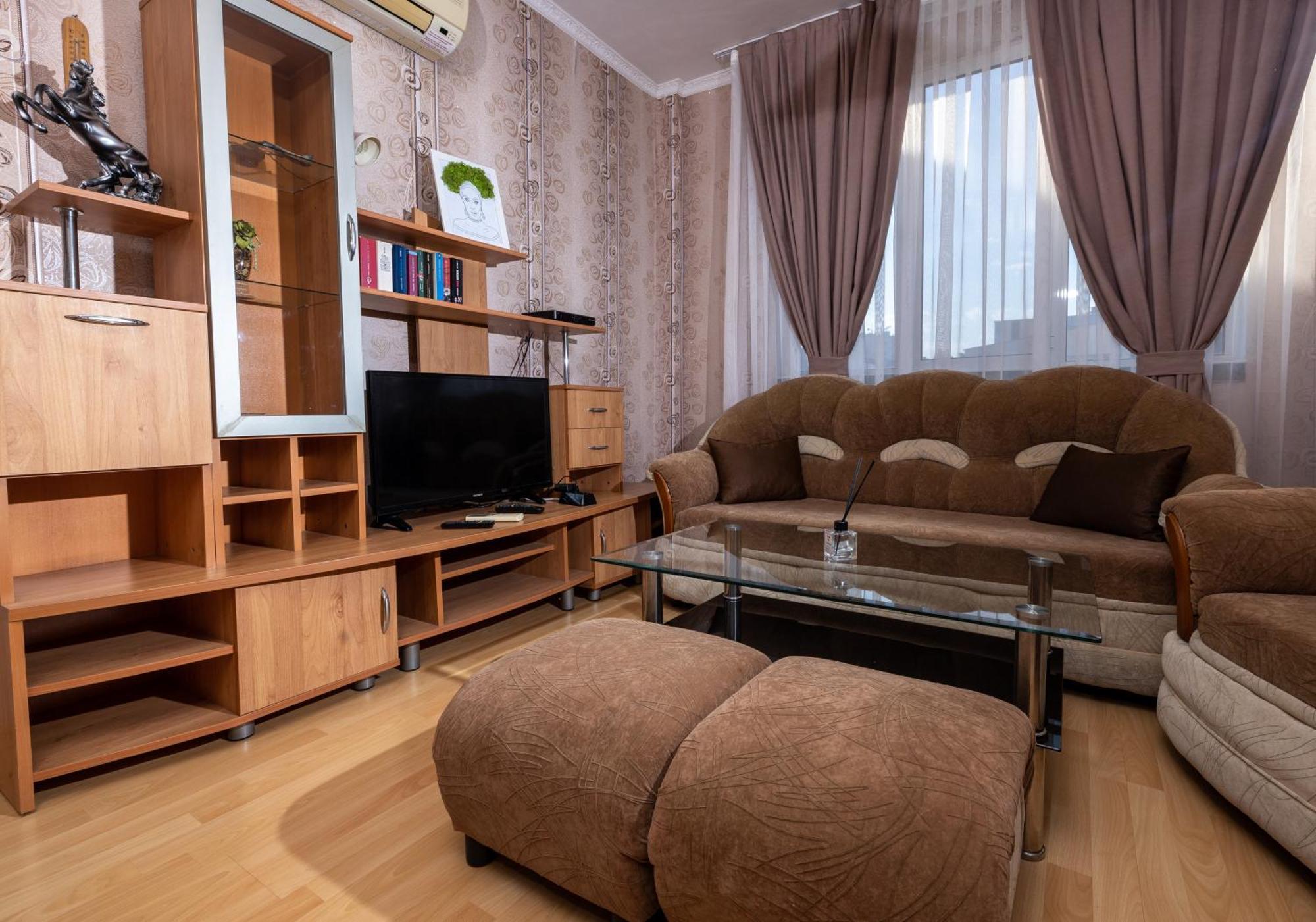 Hotel Kibor Gulubovo  ภายนอก รูปภาพ
