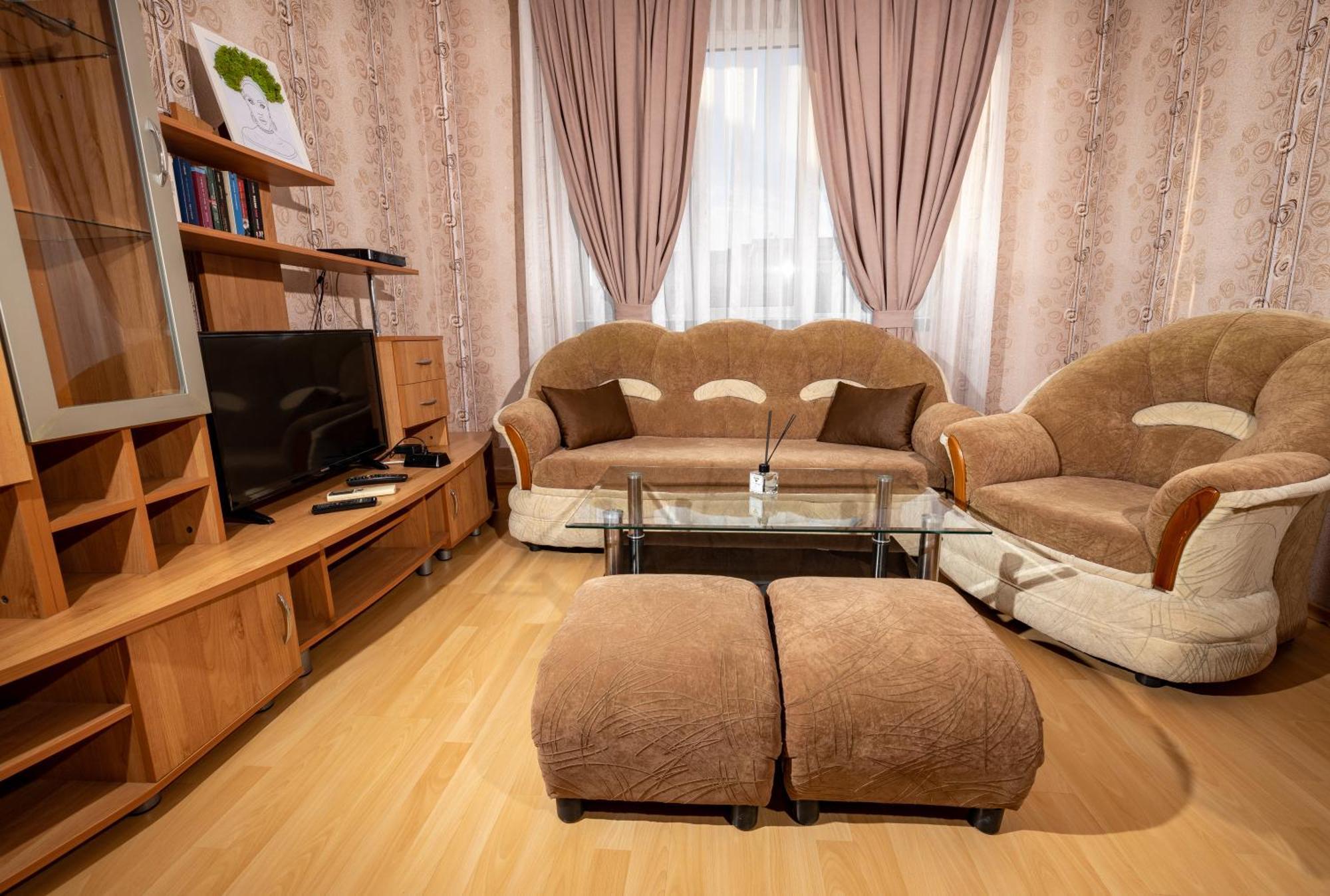 Hotel Kibor Gulubovo  ภายนอก รูปภาพ