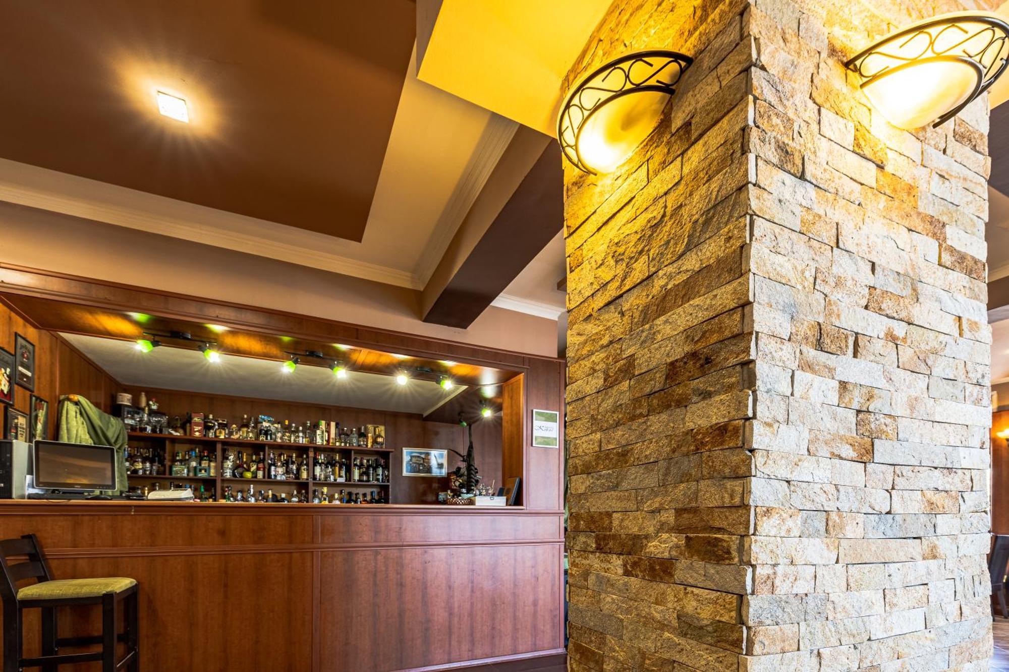 Hotel Kibor Gulubovo  ภายนอก รูปภาพ